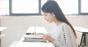 成人口語