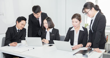 商務報告