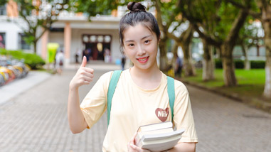朗閣教育的品牌理念