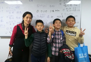 學(xué)員合影
